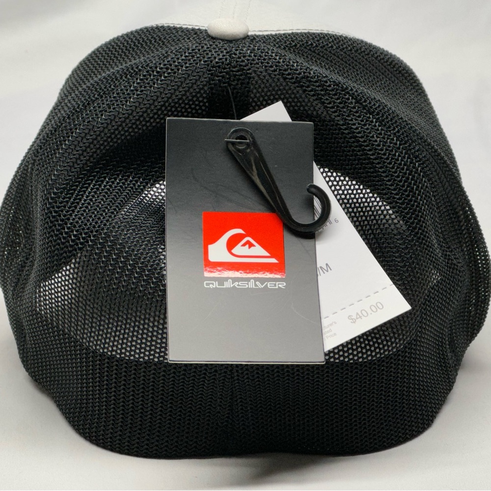 Quicksilver fitted hat - Picture 2 of 4